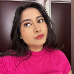 Meet your Posher, Monica